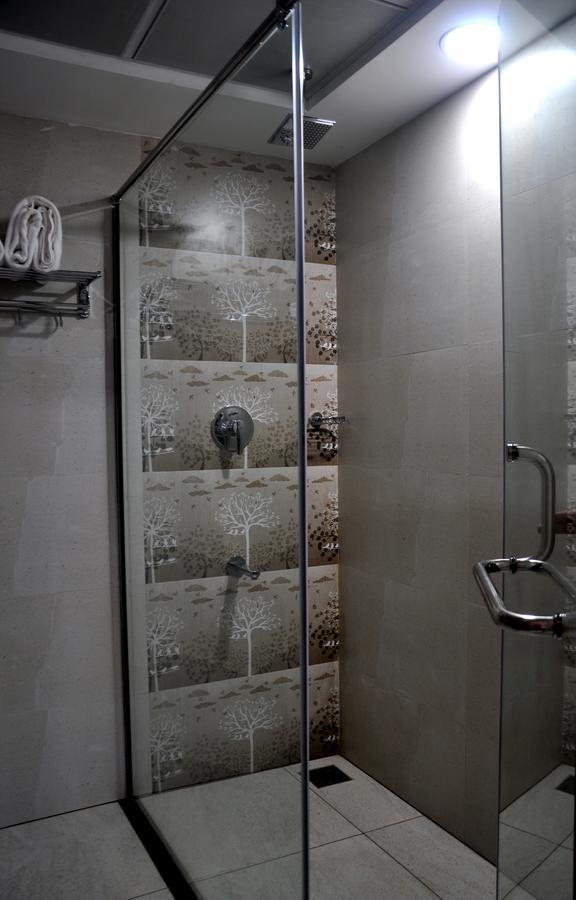Jyothis Residency Otel Kolluru Dış mekan fotoğraf